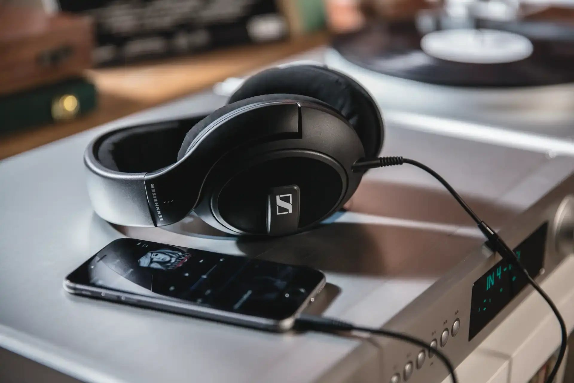  HD 569 桌上型電腦